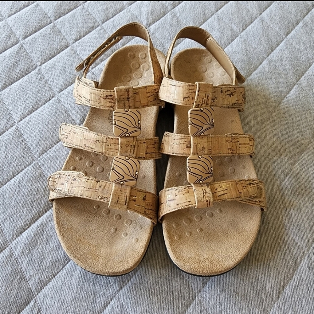 Vionic Rest Amber Sandals Size 7